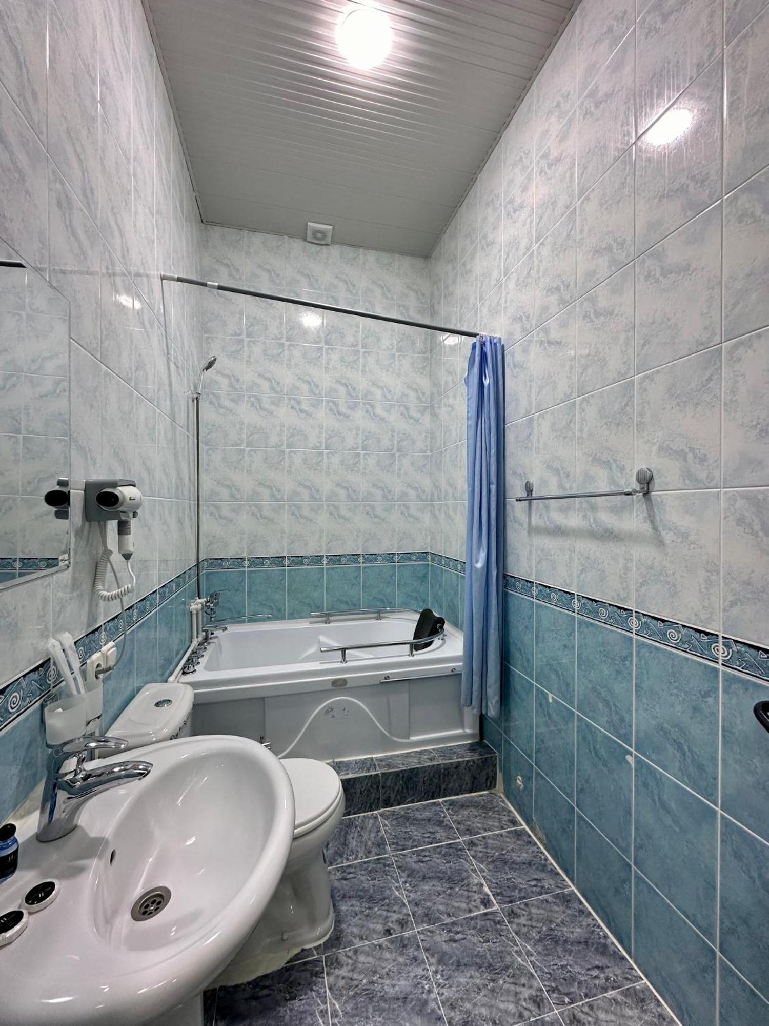 Rahat Inn Hotel Taszkent Zewnętrze zdjęcie